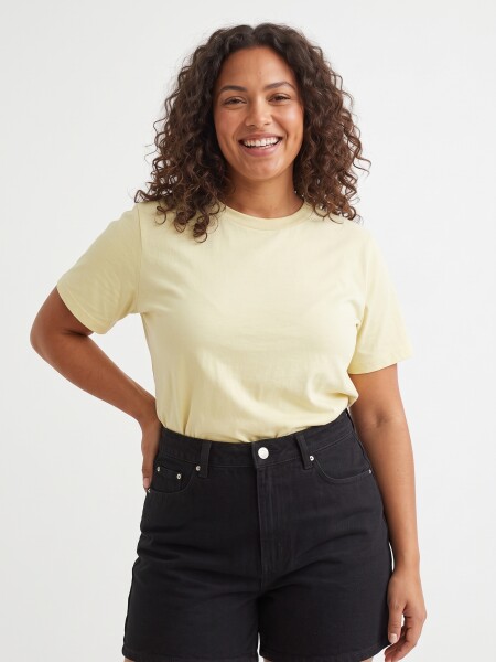 SHORT MACEIO NEGRO.