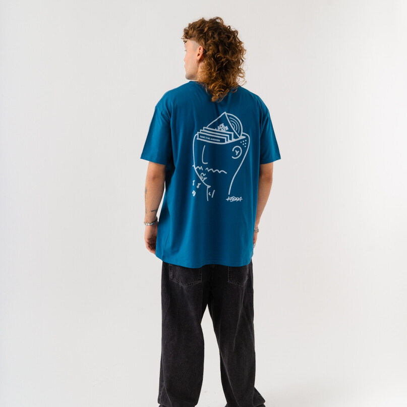 REMERA MUSIC AZUL REMERA MUSIC AZUL