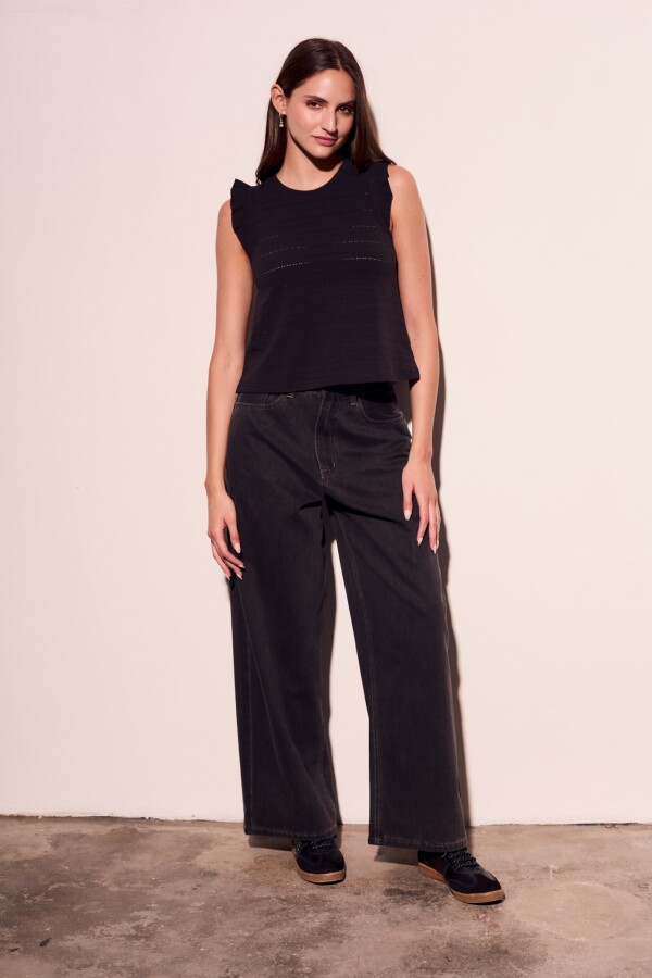 Remera Texturada Manga Tablitas Negro