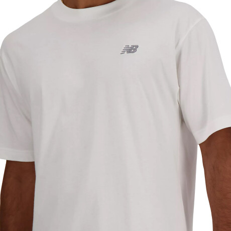 Remera New Balance Sport Essentials Cream
