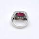 Anillo en oro 18K brillantes y rubí Anillo en oro 18K brillantes y rubí