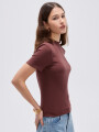 Remera Daly Marron