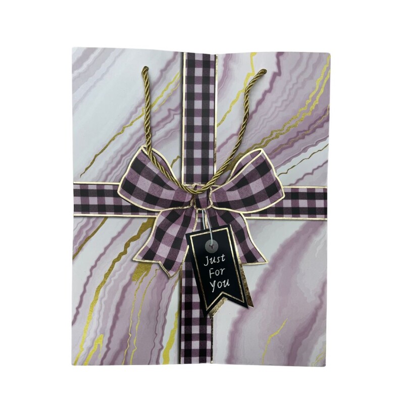 BOLSO DE REGALO CON DISEÑO ELEGANTE • 32x26cm BOLSO DE REGALO CON DISEÑO ELEGANTE • 32x26cm