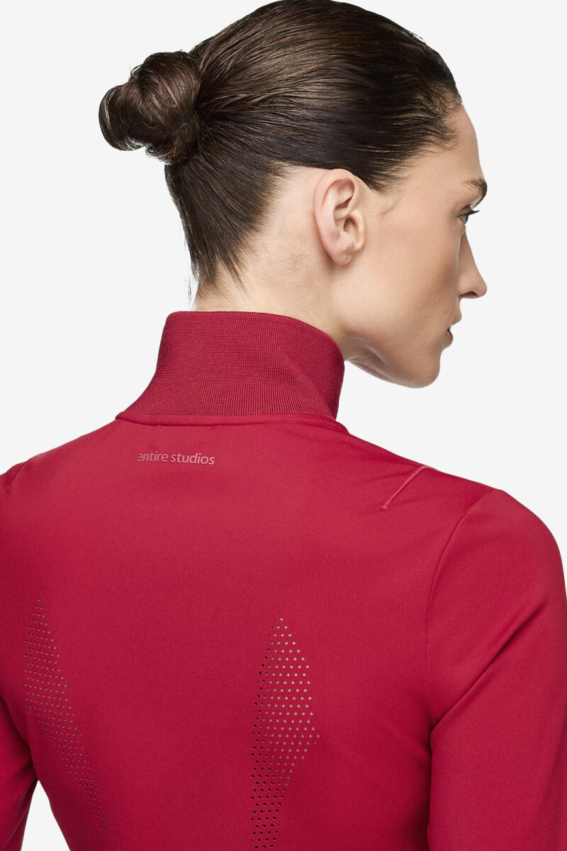 ES W TR MIDL ACTMAR Rojo