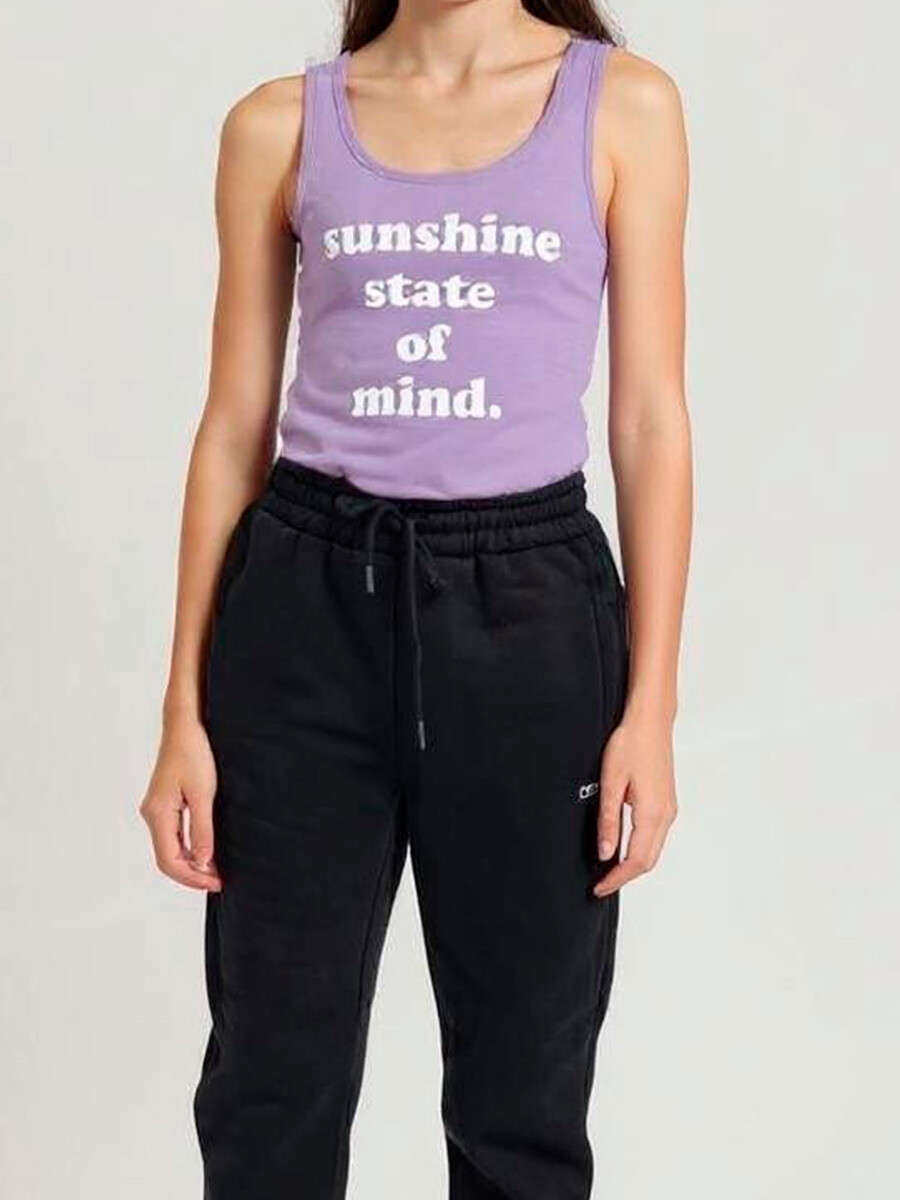 MUSCULOSA LINEAL GIRLS RUSTY - Lila 