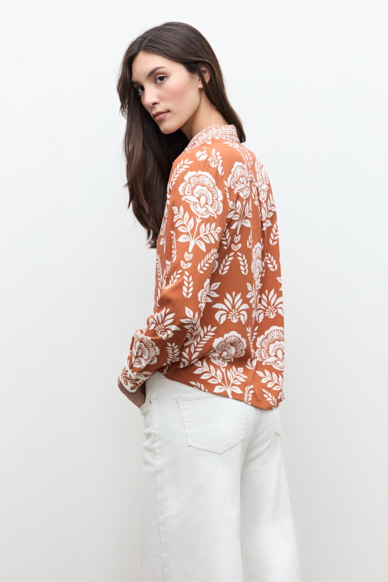 Camisa estampa Dalia lacre