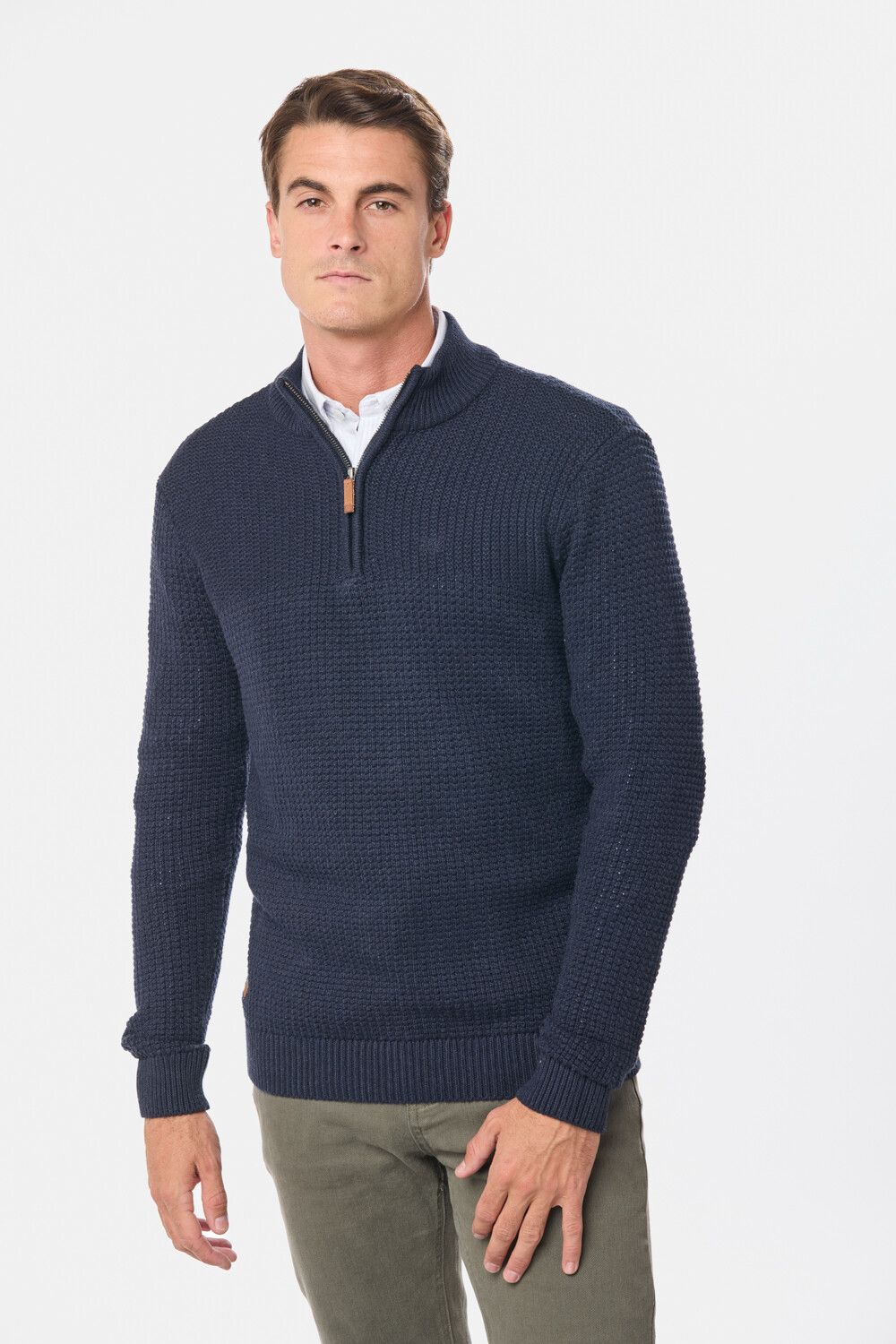 BUZO TEJIDO MEDIO CIERRE CON ESTRUCTURA Azul