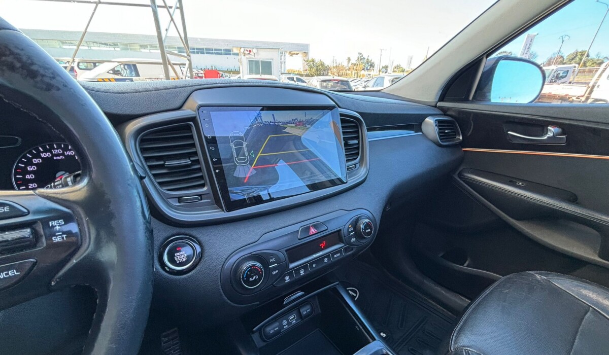 Kia Sorento SX AT 3.4 7 Plz. 2016 Kia Sorento SX AT 3.4 7 Plz. 2016