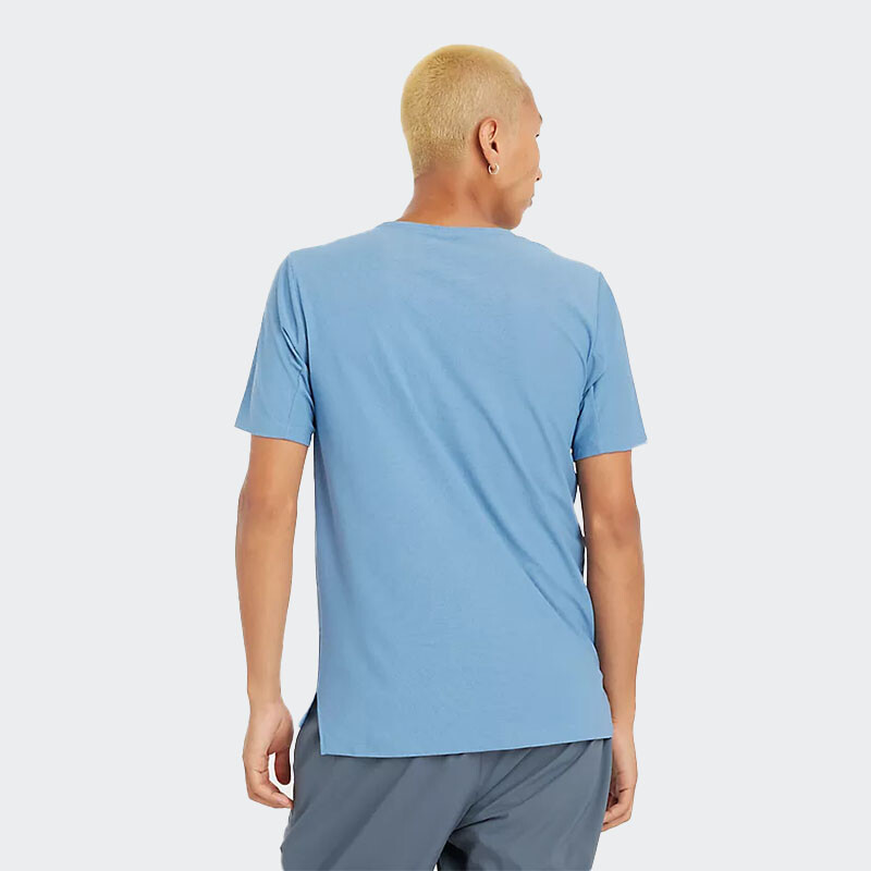 Remera New Balance Athletics Azul