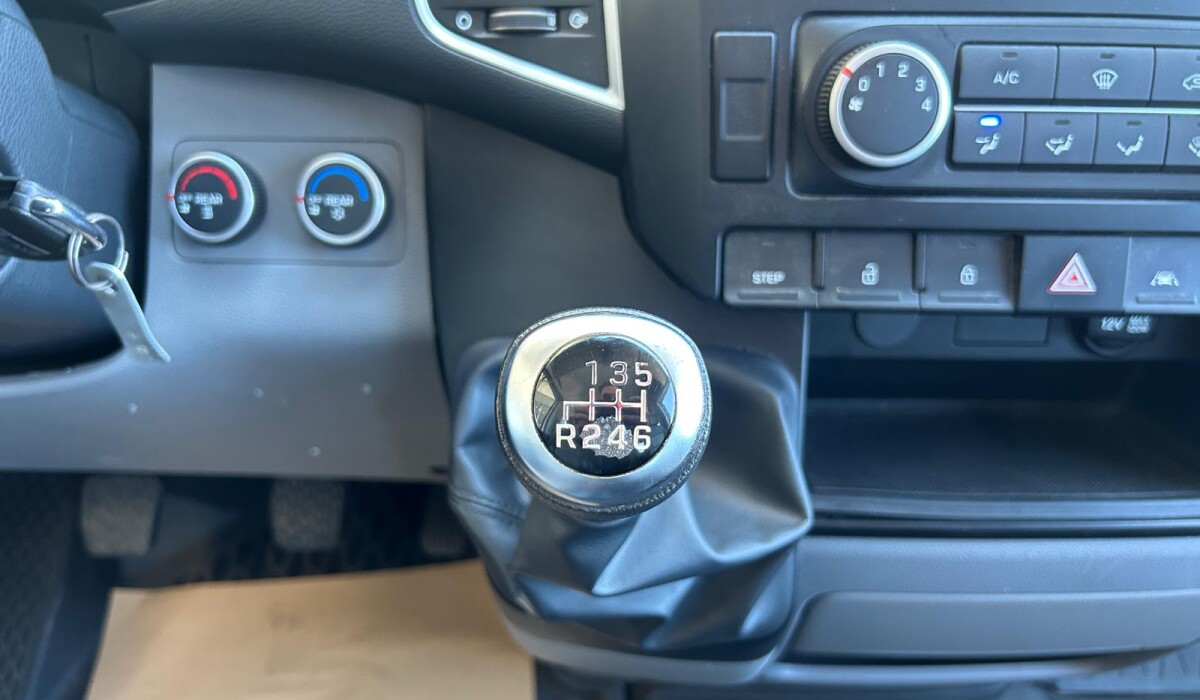 Hyundai H350 MiniBus 17Plz Diesel - 2018 Hyundai H350 MiniBus 17Plz Diesel - 2018