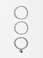 Set De Pulseras Elásticas Con Corazón plateado