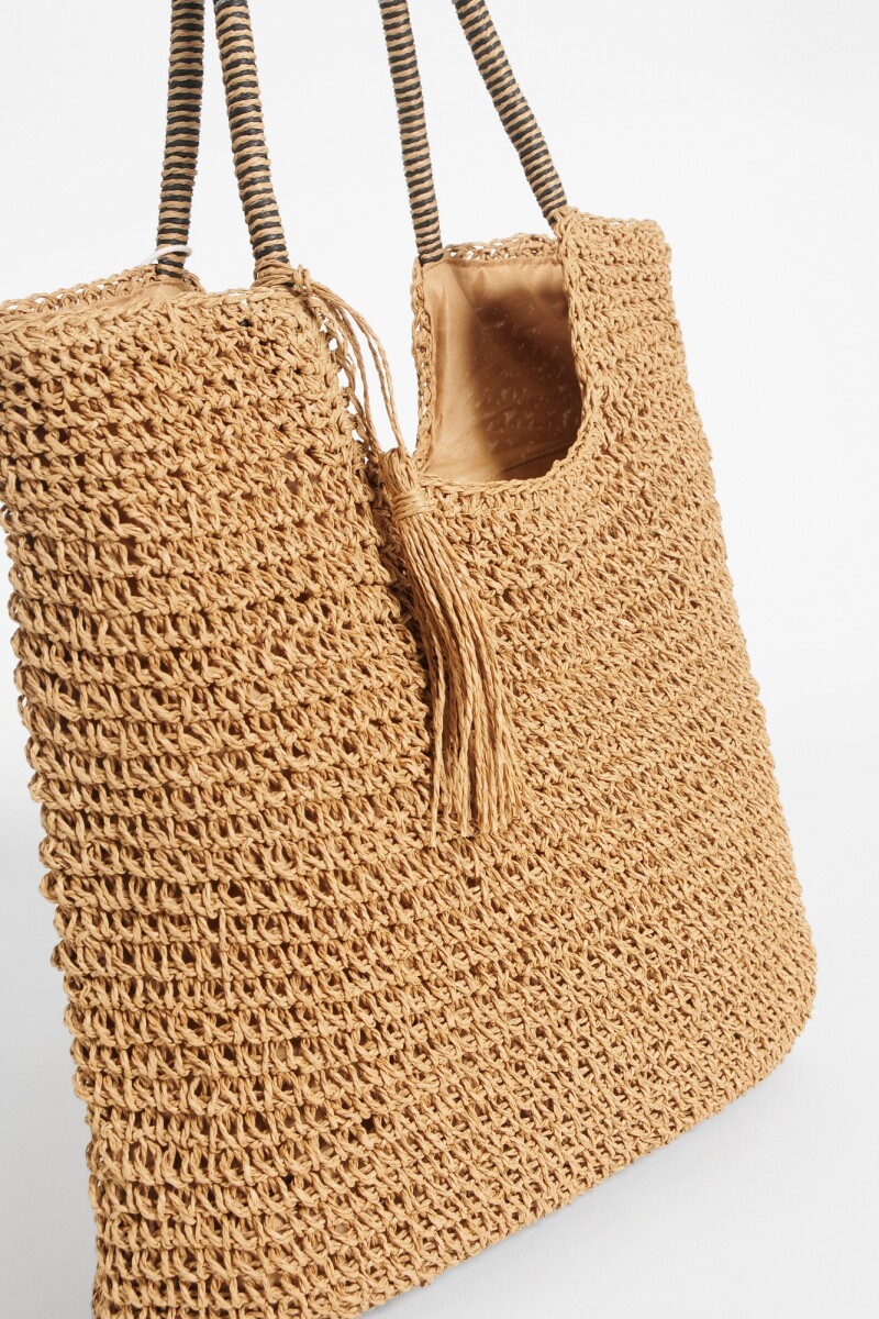 Cartera playera pompom camel