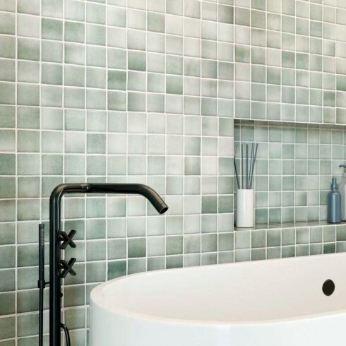 Pastilla De Piscina Verde Brillo De 5X5 En Malla GAMAS DE VERDE