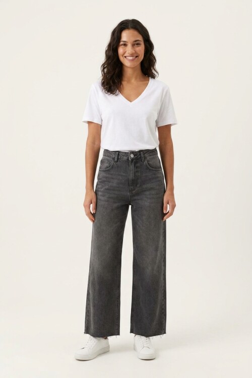 Jean palazzo cropped JEAN NEGRO