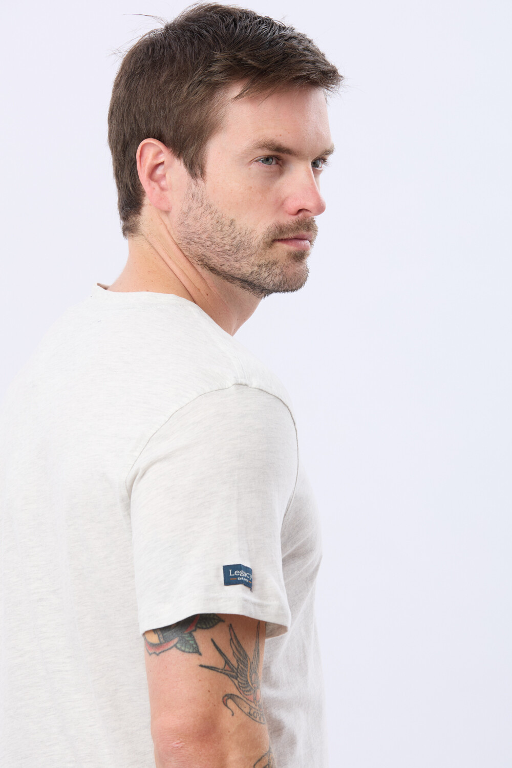 REMERA BÁSICA DE ALGODÓN Gris
