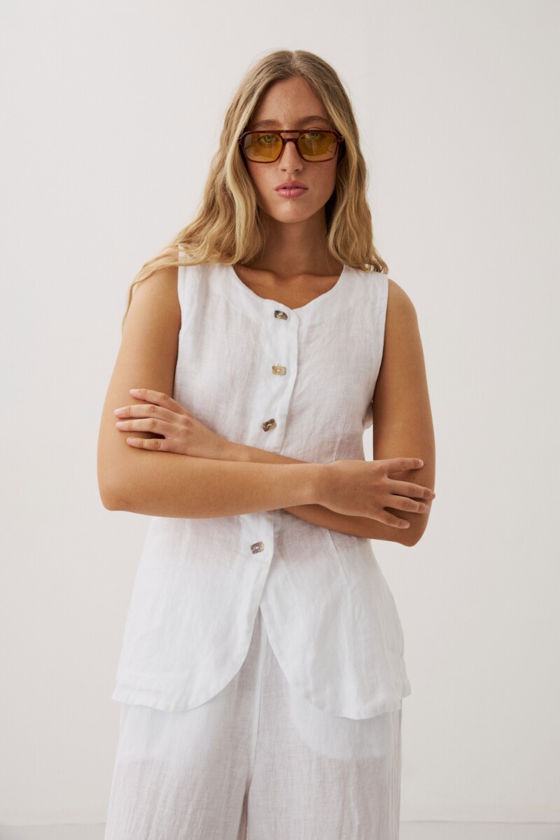 Vesti White