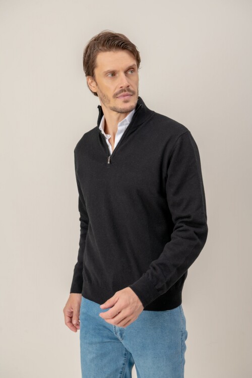 Sweater medio cierre Merino Negro