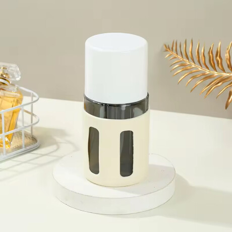 Set de 4 frasquitos con estuche rígido para viaje Beige