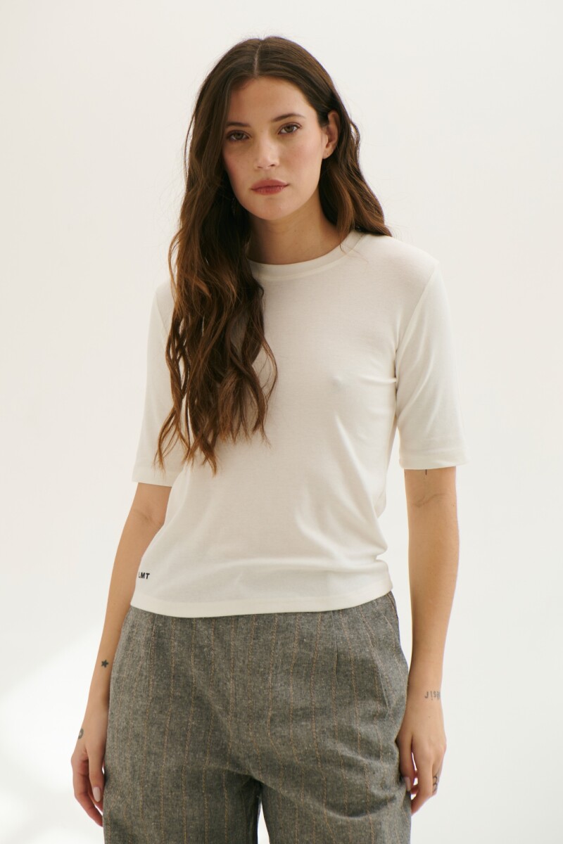 REMERA CODO NATURAL