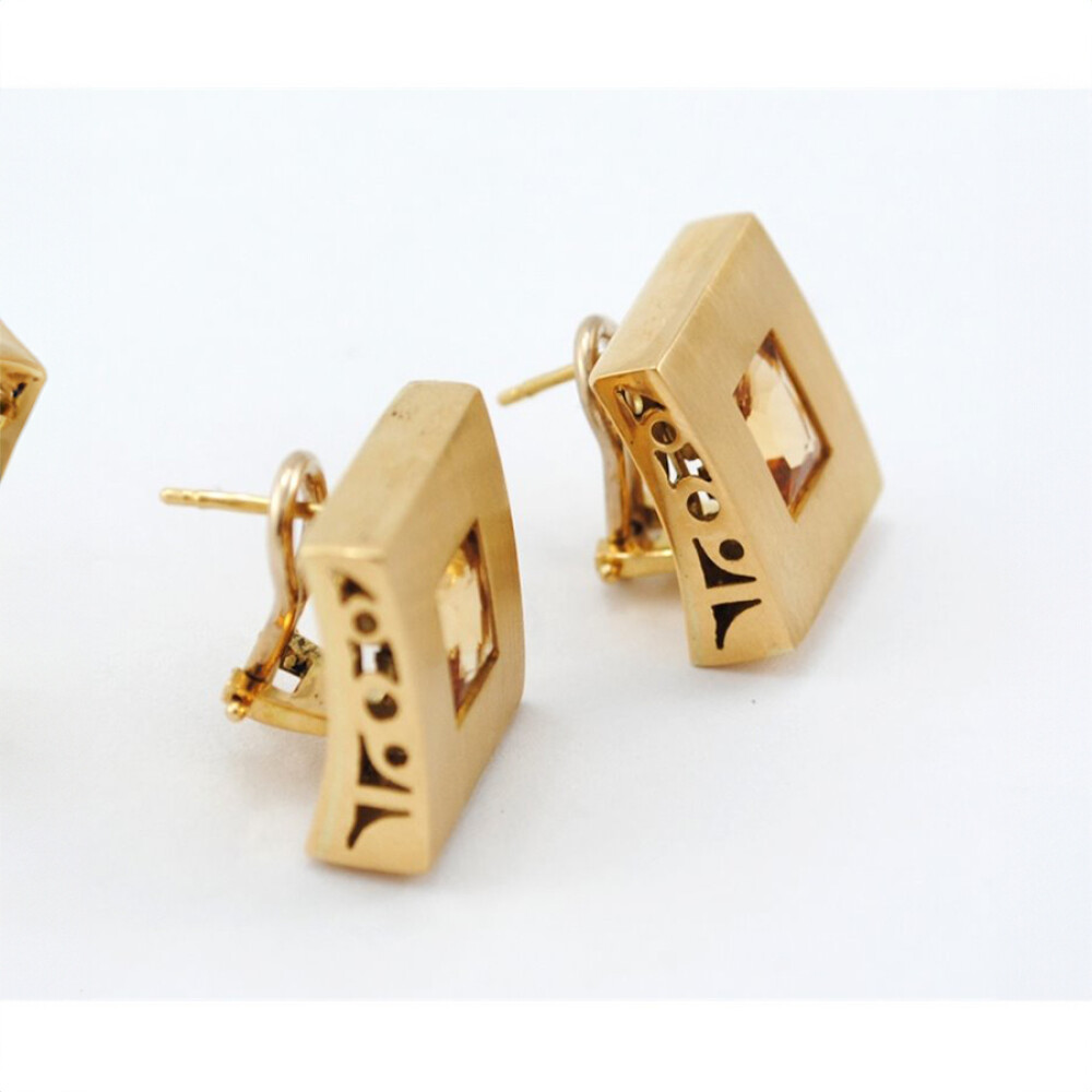 Caravanas Oro 18K Y Topacio Caravanas Oro 18K Y Topacio