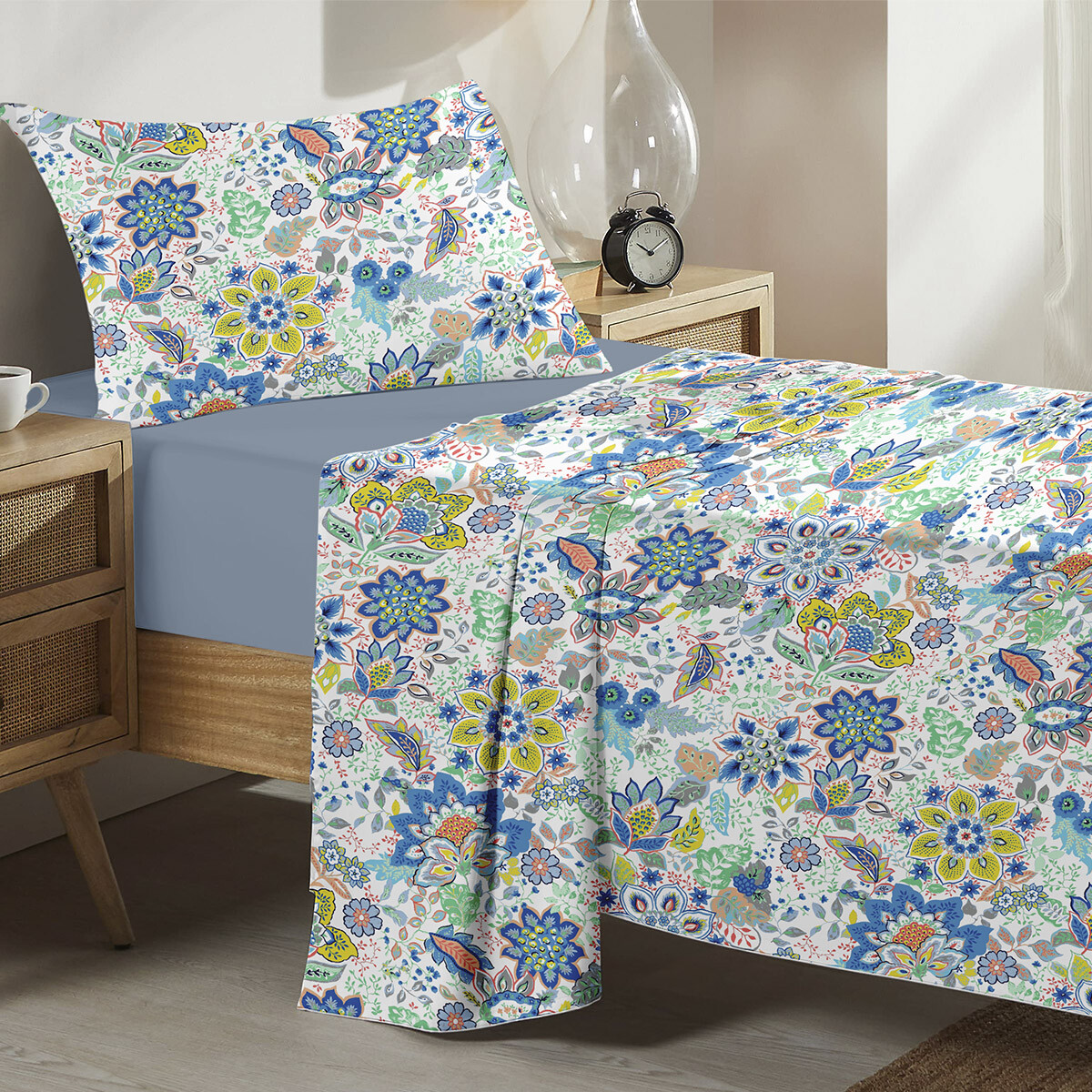 Juego Sábanas 1 Plaza y Media Bukara 100% Microfibra - 238 FLOR AZUL 