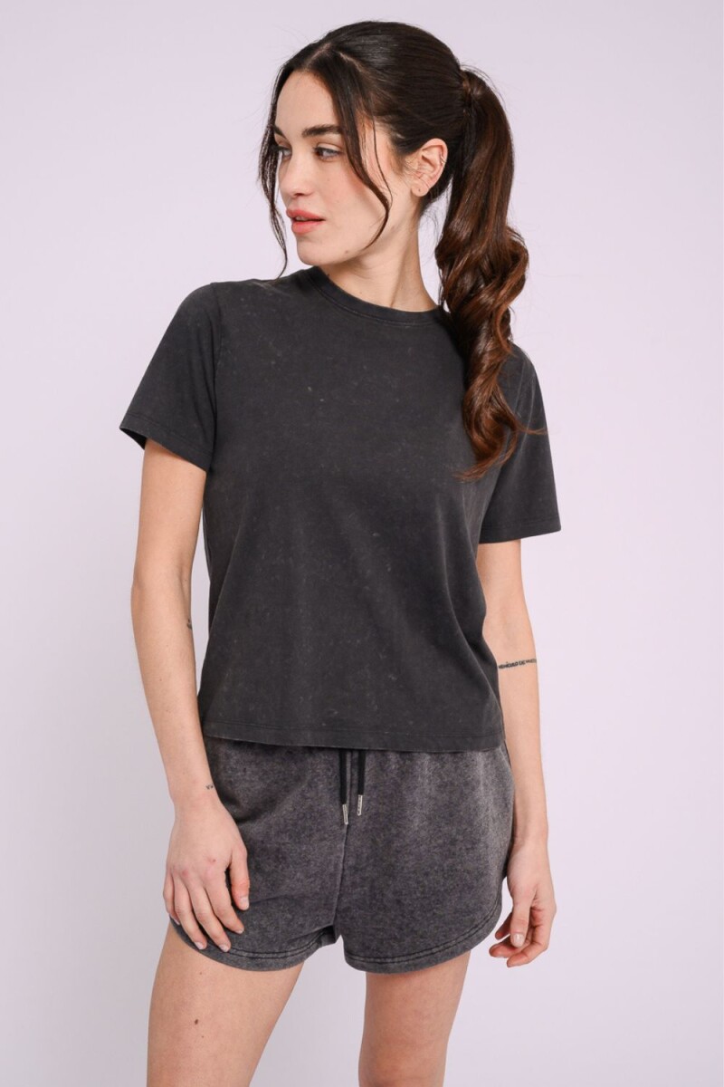 Remera básica Negro