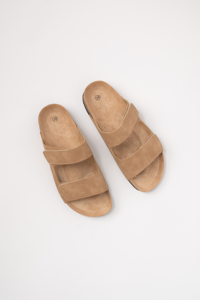 Sandalia velcro Beige