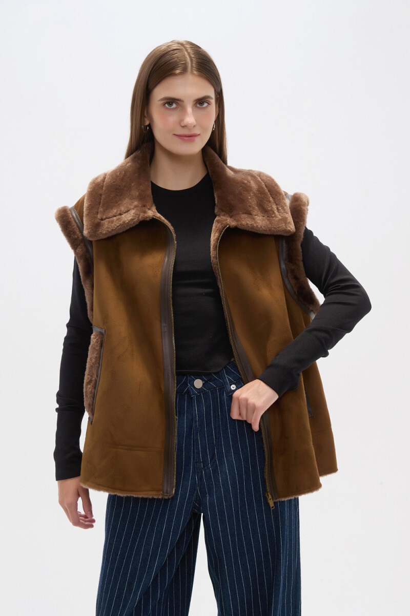 Chaleco Rieta - Beige Oscuro 