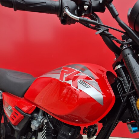 Keeway RKE125 Rojo