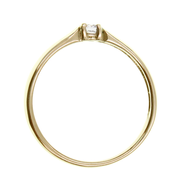 Anillo solitario de oro amarillo 18k con circonia. Anillo solitario de oro amarillo 18k con circonia.
