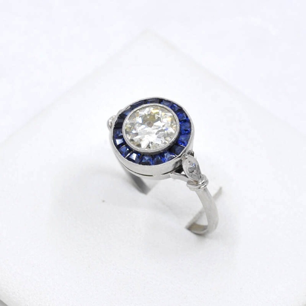 Anillo Platino, Brillante Y Zafiros Sintéticos Anillo Platino, Brillante Y Zafiros Sintéticos
