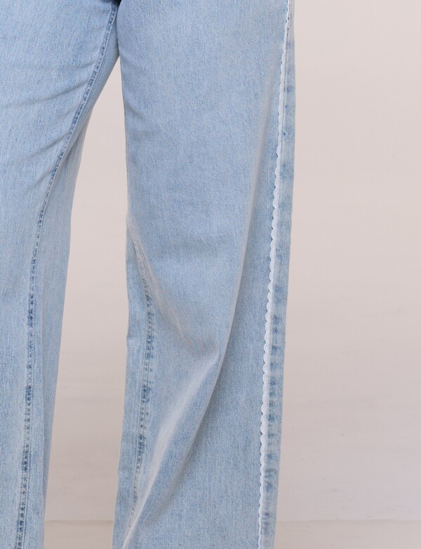 Jean Wide Leg Con Puntilla JEAN CLARO