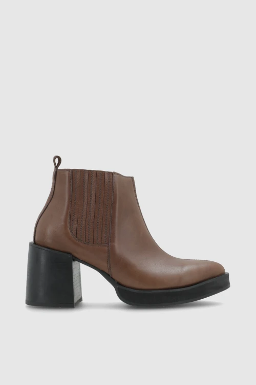 Bota caña baja Leticia Marrón