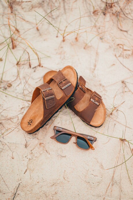 SANDALIAS CUERO / Marrón U