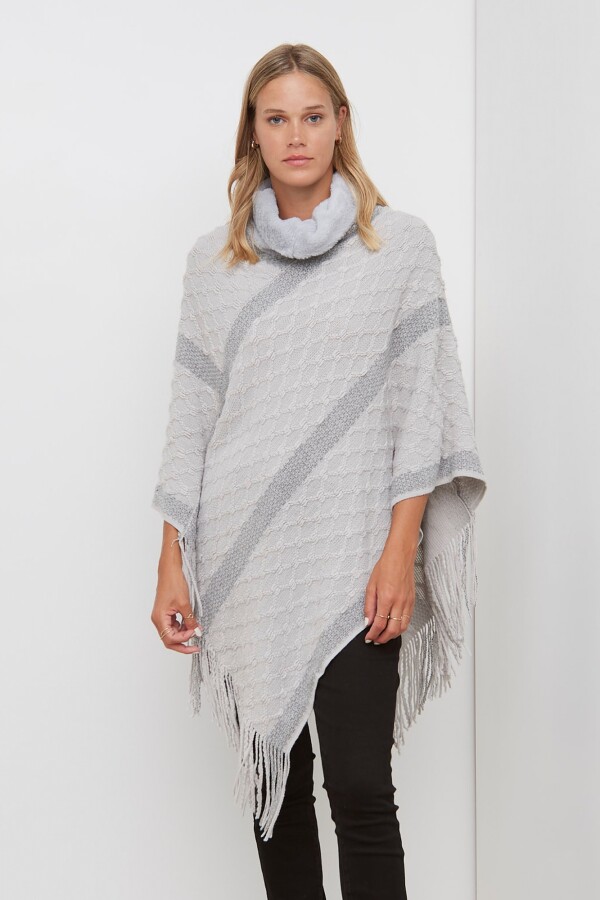 Poncho Detalle Piel GRIS