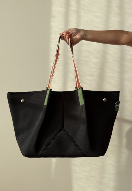 Bolso Milo New Classic SS26 Black