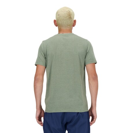 Remera New Balance de Hombre - HEATHERTECH - MT41070DHO DARKOLIV