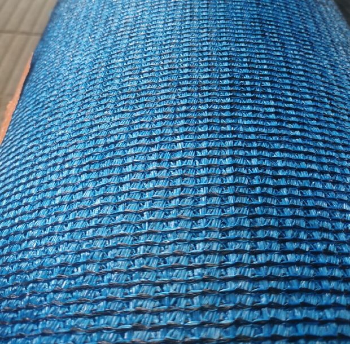 Malla Sombra Azul Ultra 4,20 - 90grs - 80% 