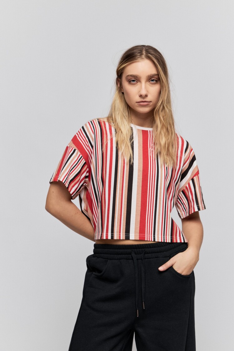 REMERA YOLO Rojo