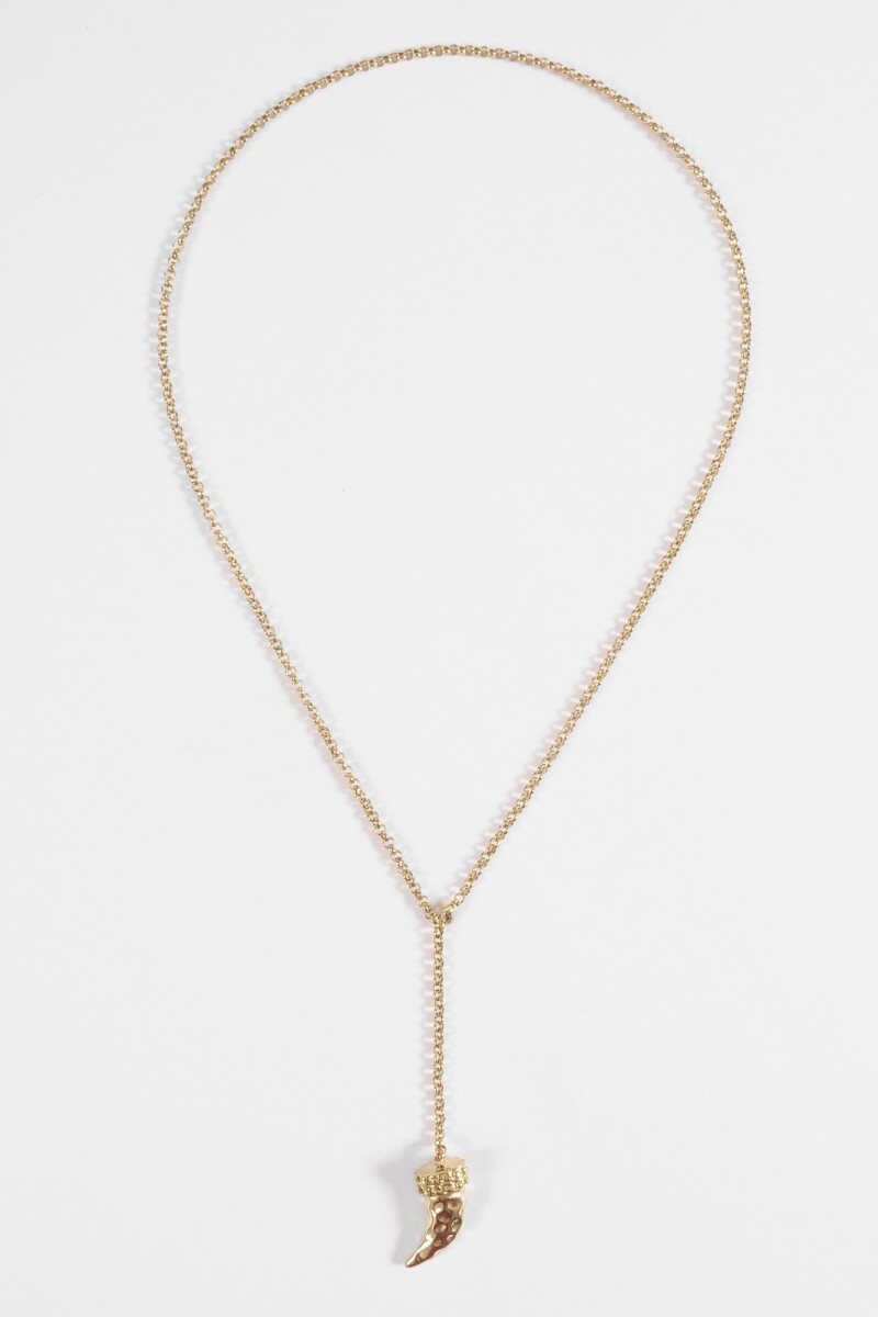 Collar cadena doble vuelta dije cuerno dorado