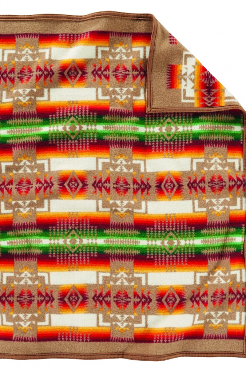 Chief Joseph Crib Blanket Marfil