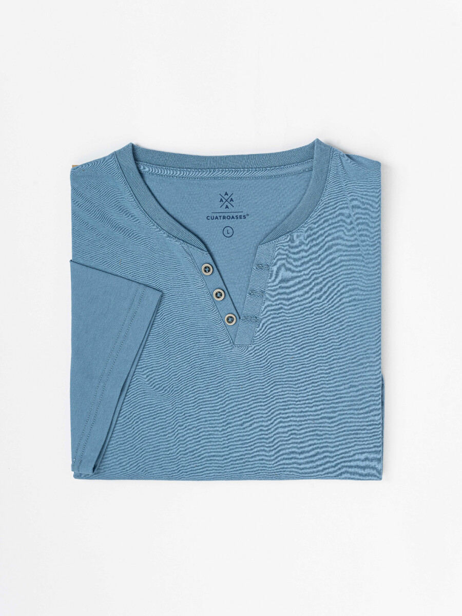 T-shirt m/c botones - azul piedra 