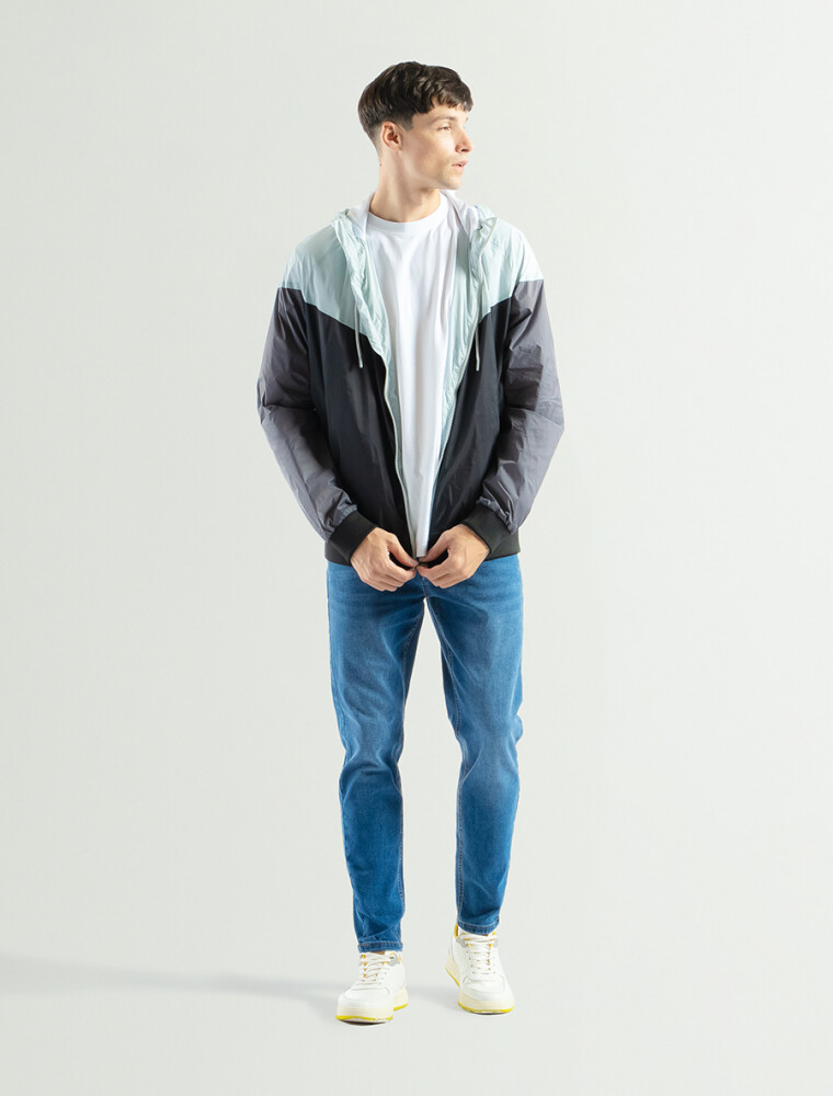 Campera Deportiva de Nylon Gris Claro/Gris Oscuro