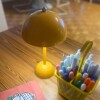 Lámpara de mesa táctil recargable Amarilla