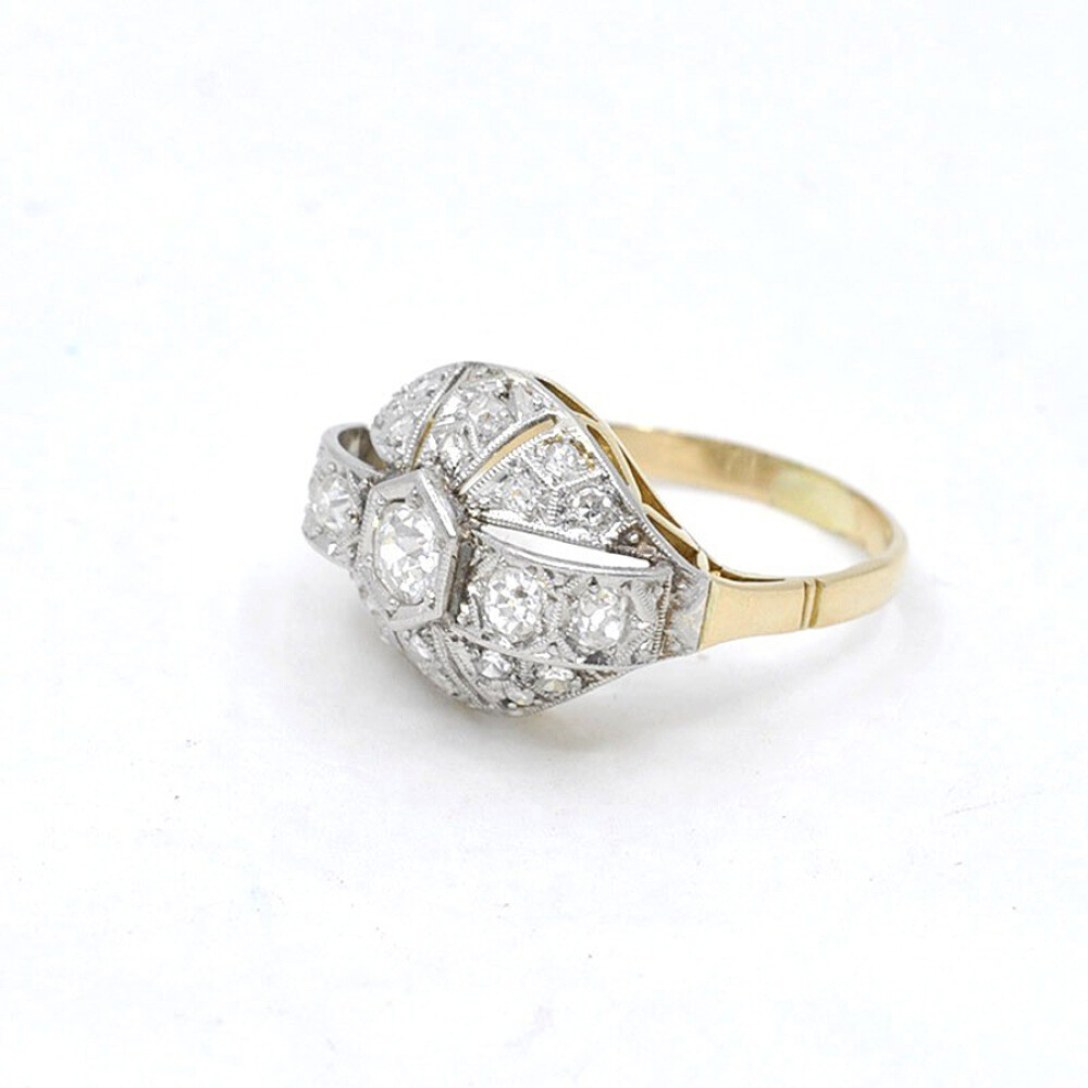 Anillo Antiguo En Oro 18K, Brillantes Y Diamantes Anillo Antiguo En Oro 18K, Brillantes Y Diamantes