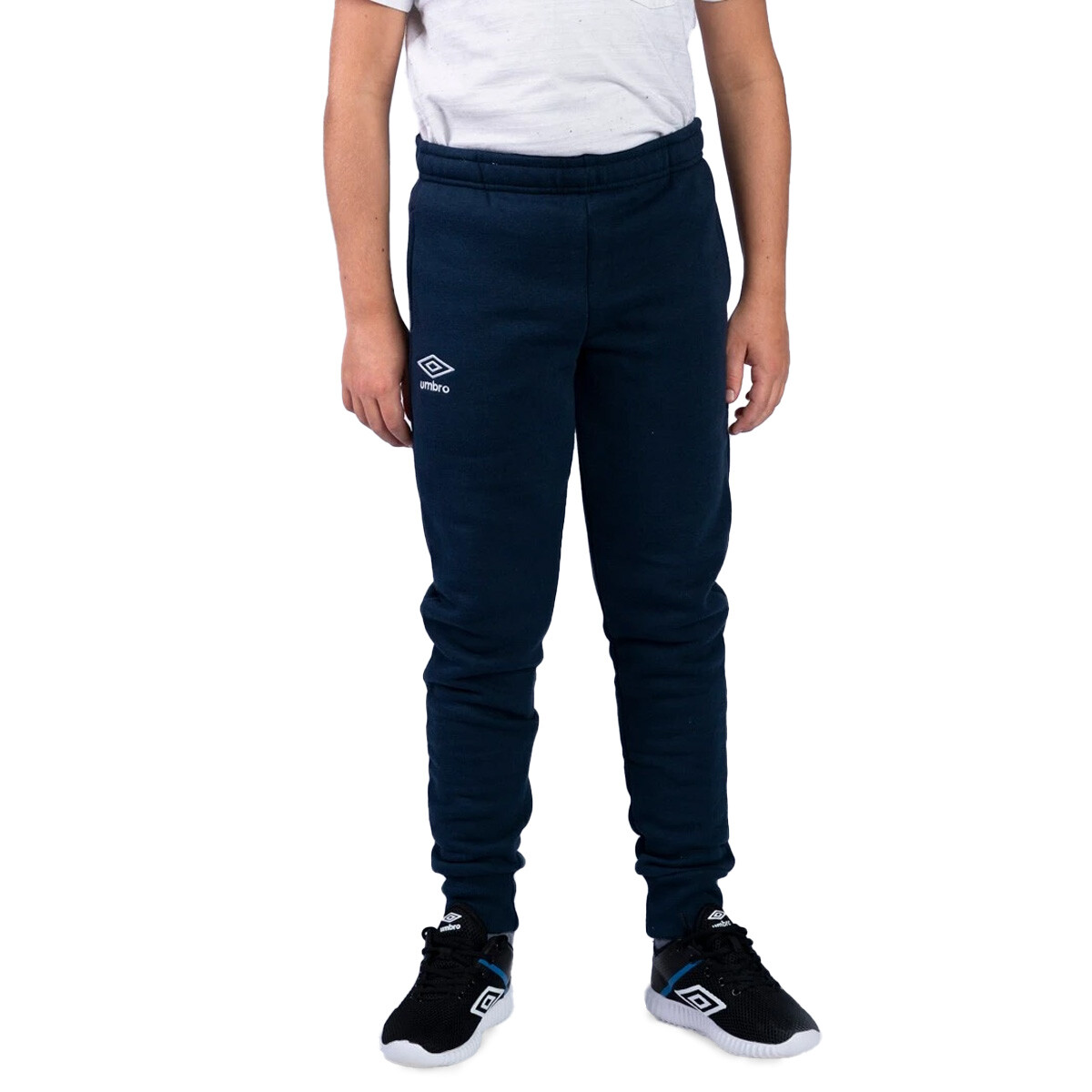 Pantalón Básico Umbro Junior - 001 