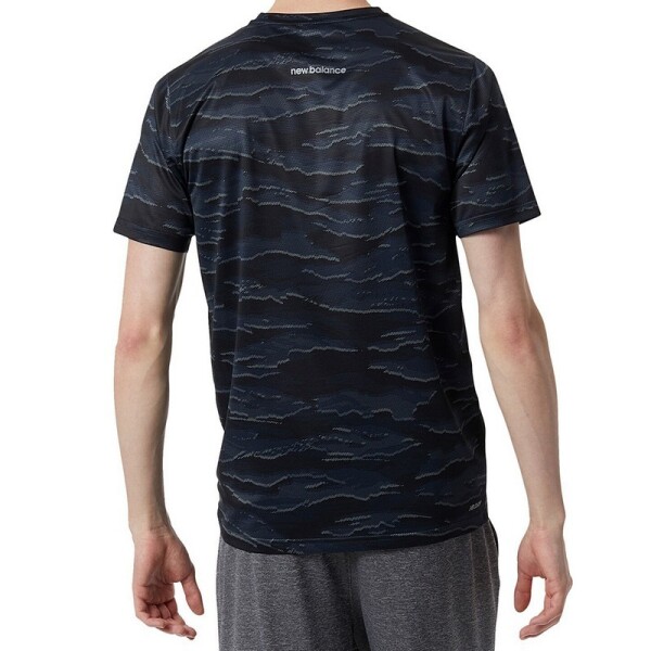 Remera New Balance Printed Accelerate Negro