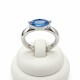 Anillo con piedra central azul talla Navette Anillo con piedra central azul talla Navette