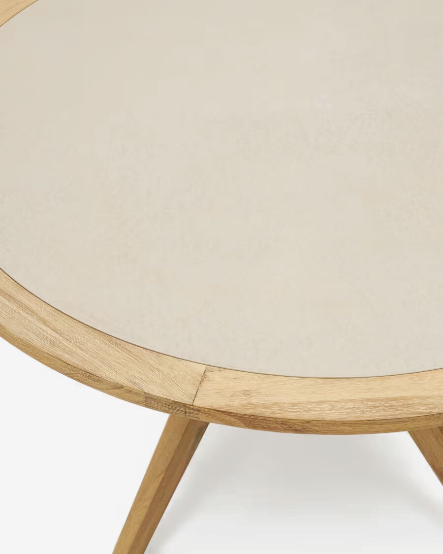 Mesa redonda Julieta de polycemento beige y madera maciza de acacia Ø 120 cm FSC 100% Mesa redonda Julieta de polycemento beige y madera maciza de acacia Ø 120 cm FSC 100%
