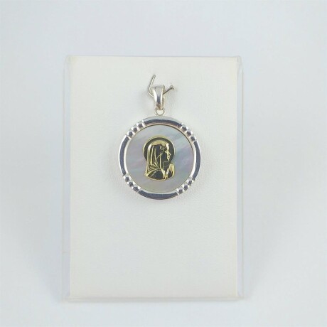 Medalla religiosa de plata 925 con detalles de double oro 18Ktes, Virgen Niña con manto, piedra de nácar, diámetro 22mm. Medalla religiosa de plata 925 con detalles de double oro 18Ktes, Virgen Niña con manto, piedra de nácar, diámetro 22mm.
